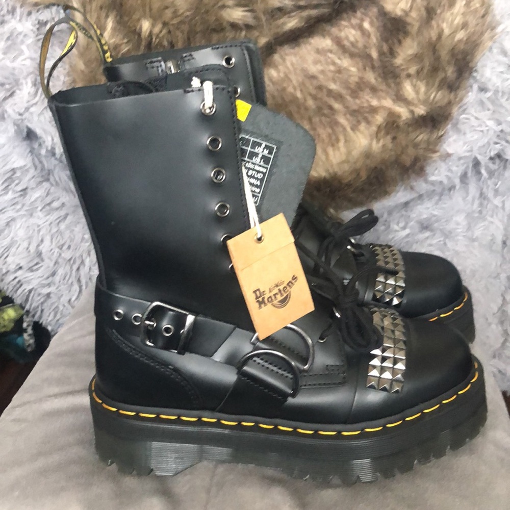 Dr martens hi Jadon studded boots - Picture 7 of 10